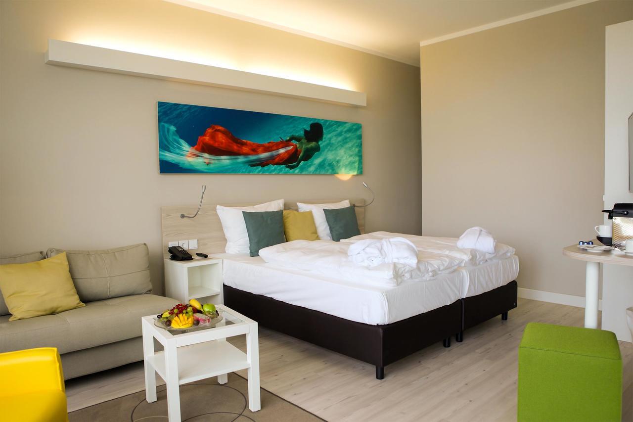 Seetelhotel Kaiserstrand Beachhotel เฮริงสดอร์ฟ ภายนอก รูปภาพ