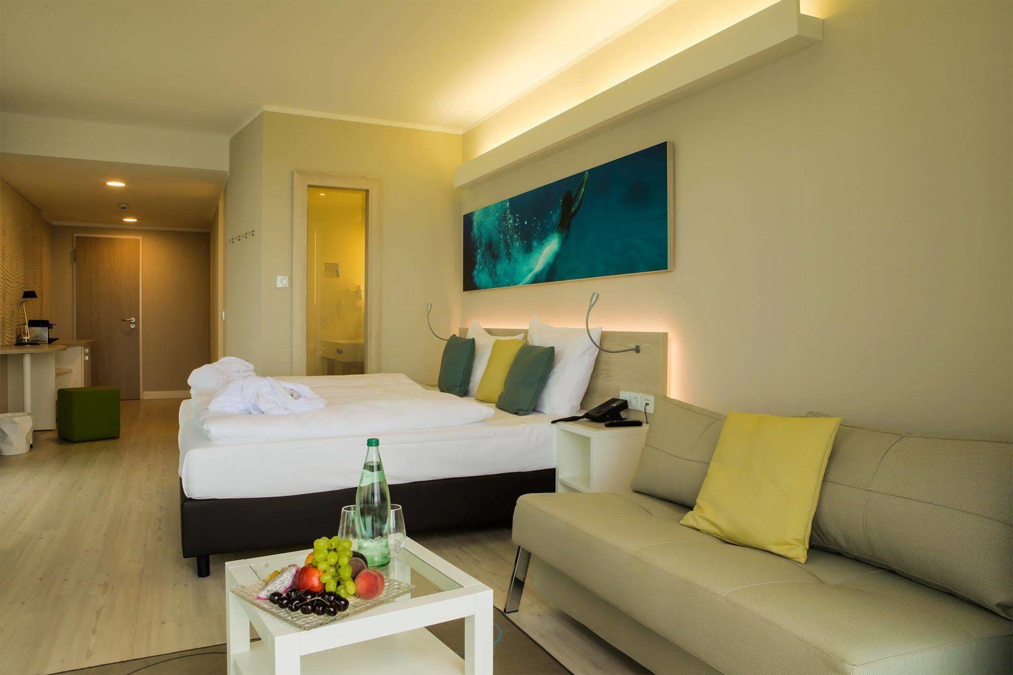 Seetelhotel Kaiserstrand Beachhotel เฮริงสดอร์ฟ ภายนอก รูปภาพ